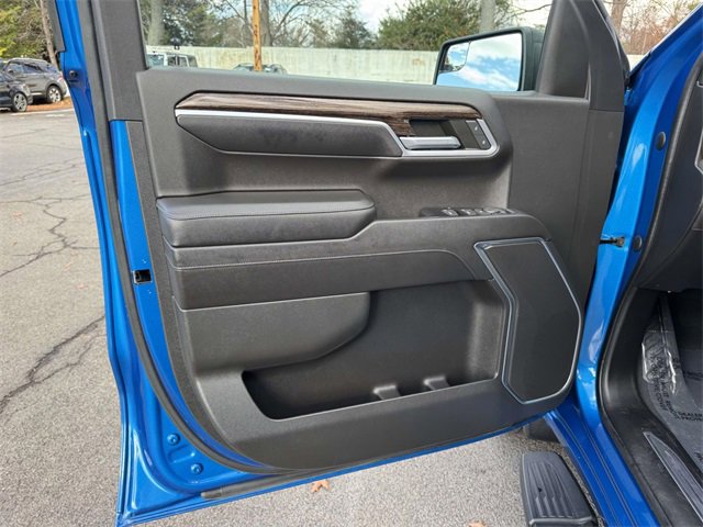 Used 2022 GMC Sierra 1500 Elevation w/ LPO, Elevation Black Package image 23