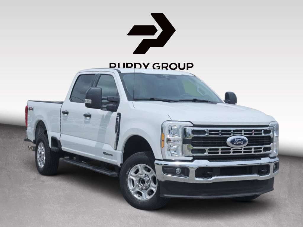 Used 2025 Ford F250 XLT AWD/4WD image 1