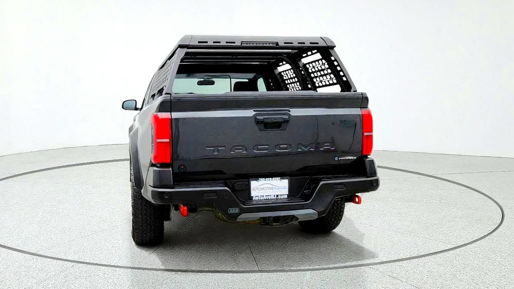Used 2025 Toyota Tacoma 4x4 Double Cab Hybrid image 6