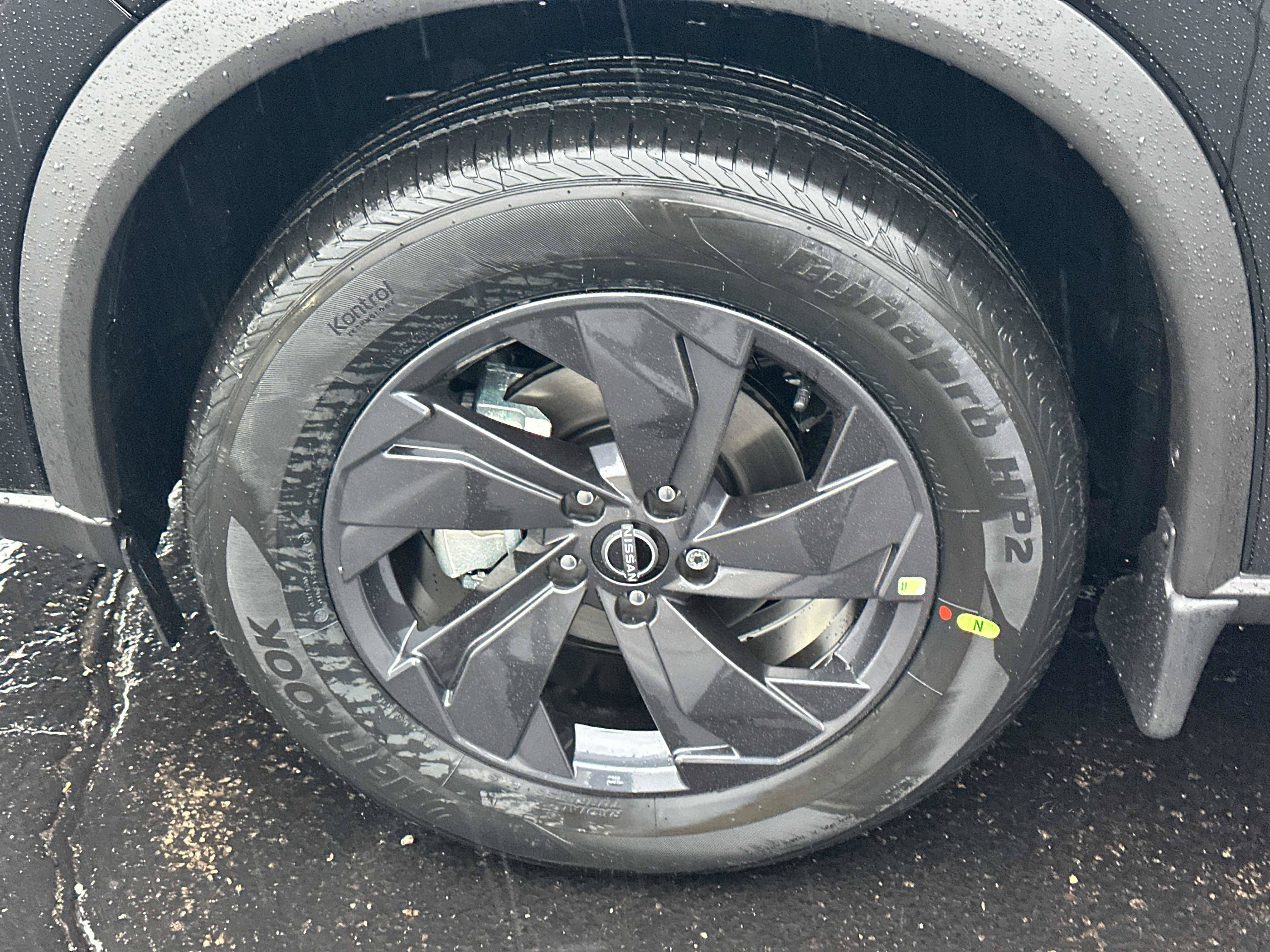 New 2027 Nissan Rogue SV AWD/4WD image 8