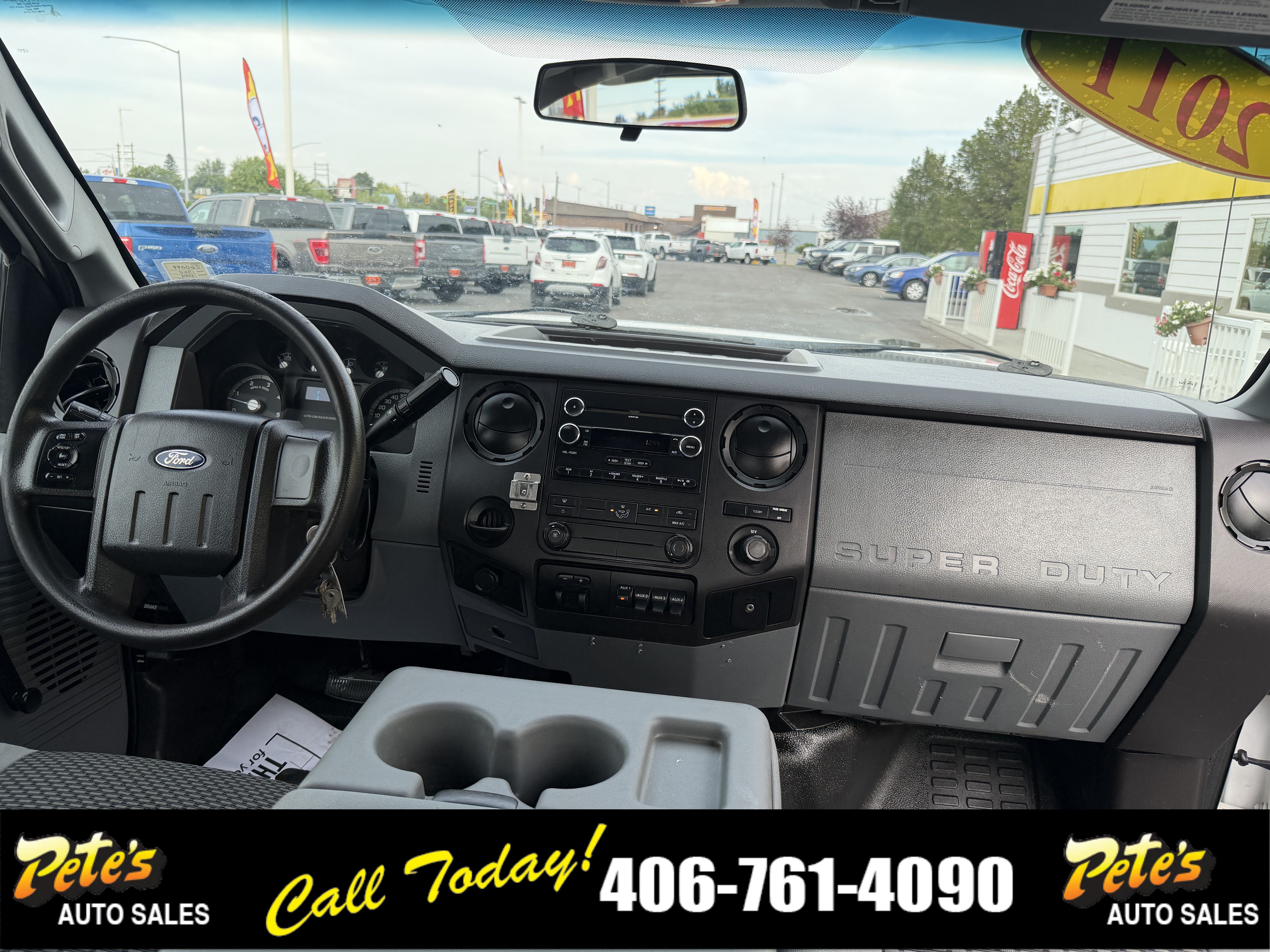 Used 2011 Ford F550 4x4 SuperCab Super Duty w/ Payload Upgrade Pkg image 37