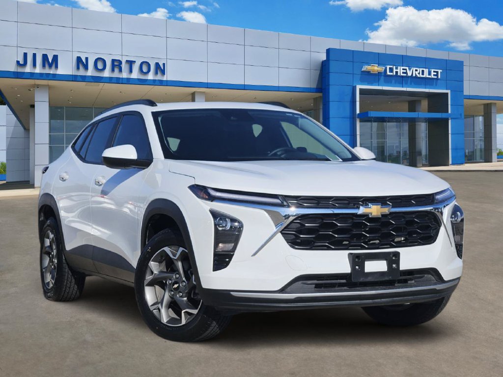 Used 2025 Chevrolet Trax LT w/ LT Convenience Package FWD 360° Tour