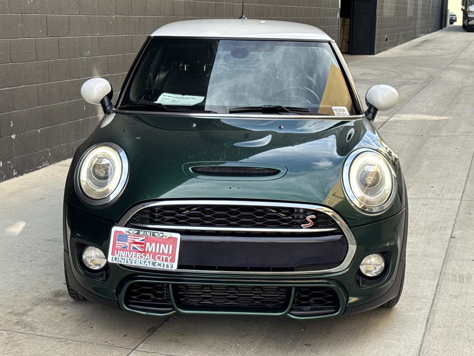 Used 2017 MINI Cooper S image 2
