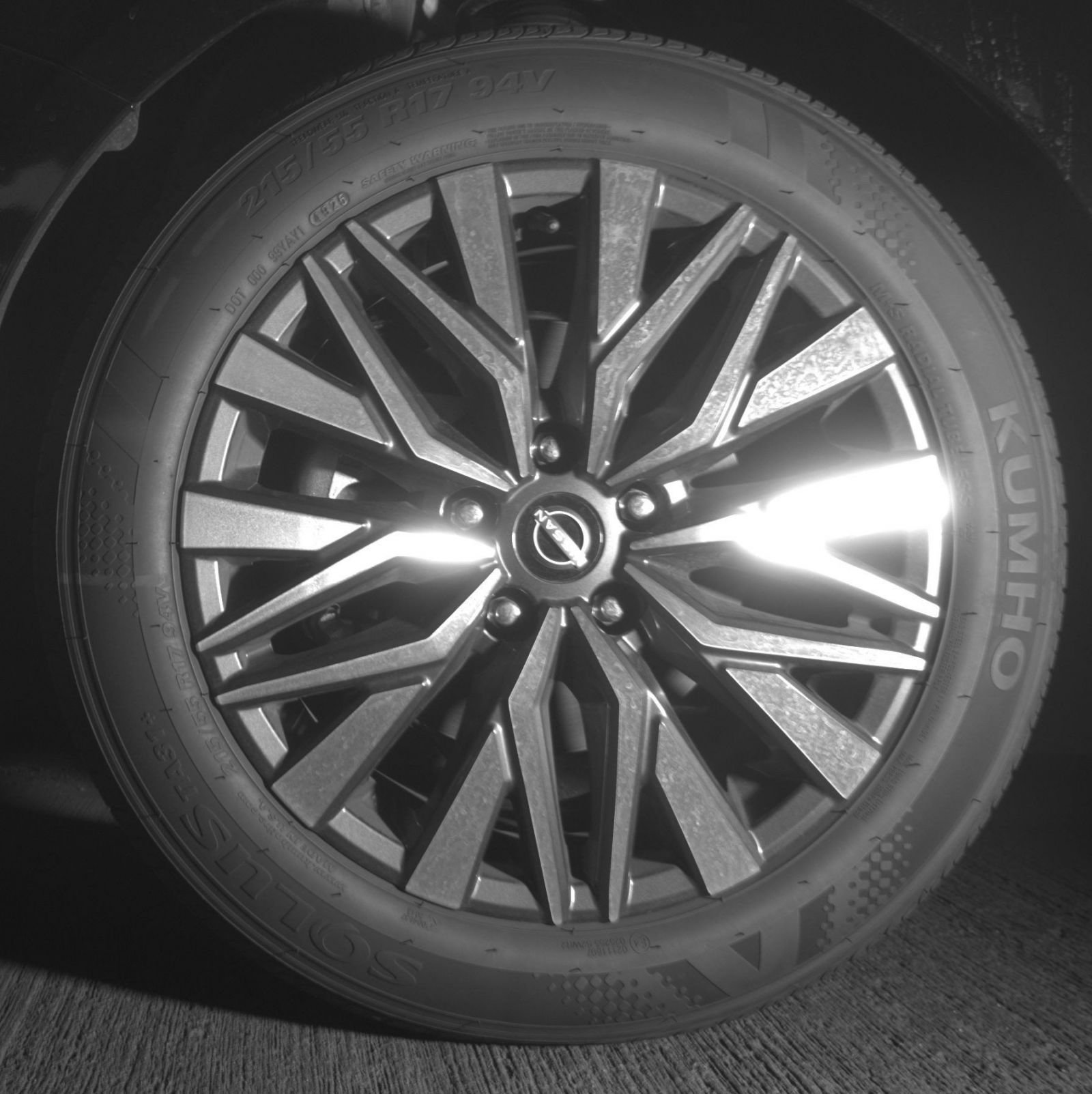 Used 2026 Nissan Altima 2.5 SV FWD image 13