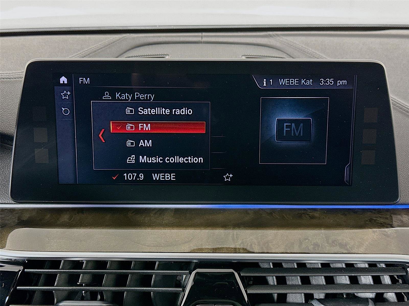 Used 2018 BMW M550i xDrive image 15