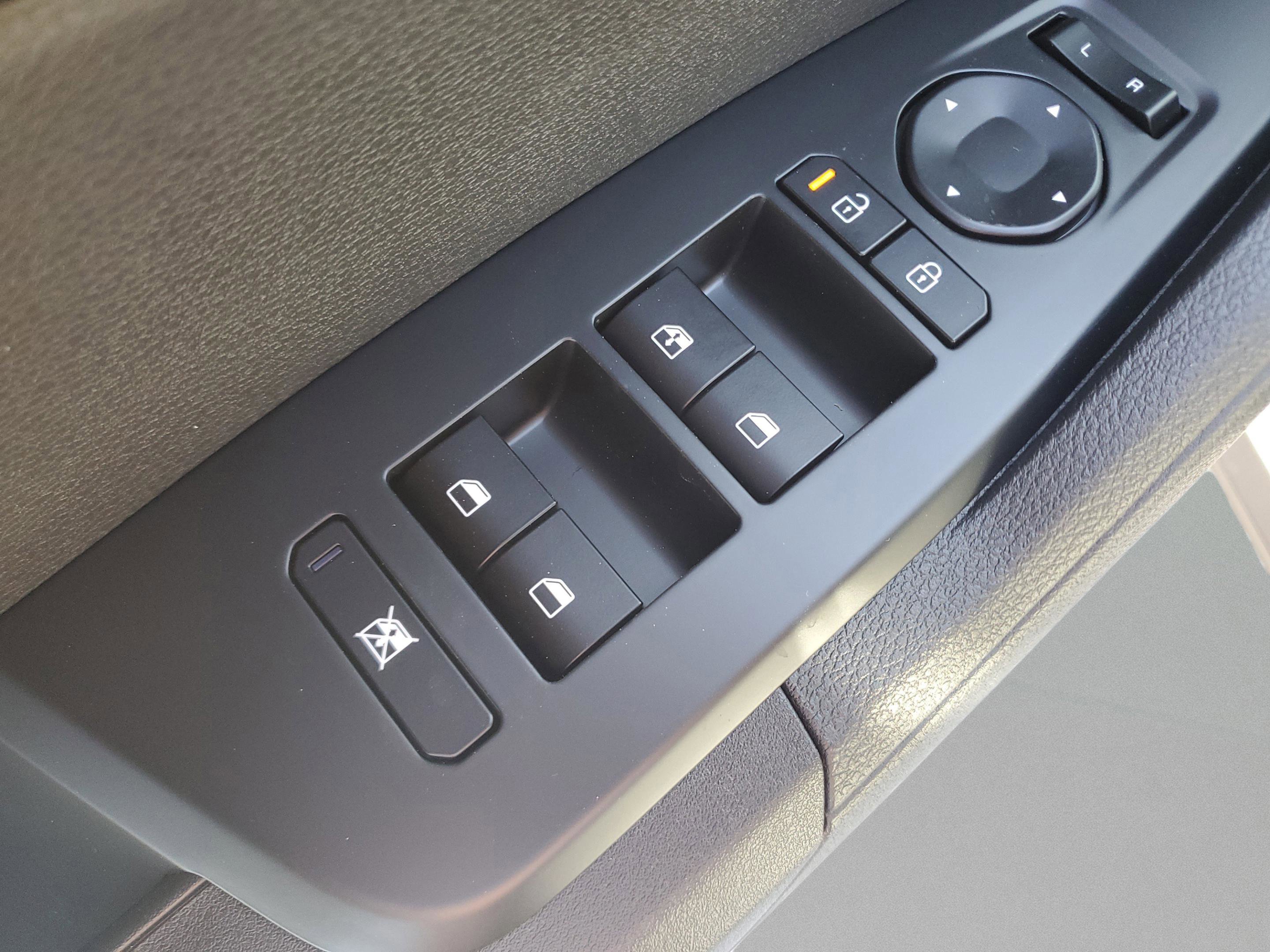 New 2026 Kia Sportage LX image 18