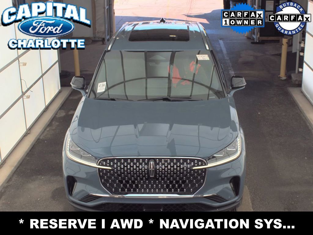 Used 2025 Lincoln Aviator Reserve w/ Illumination Package image 2