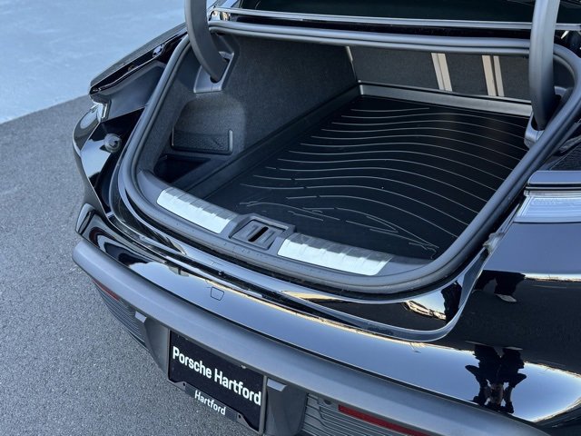 Used 2024 Porsche Taycan 4S image 36