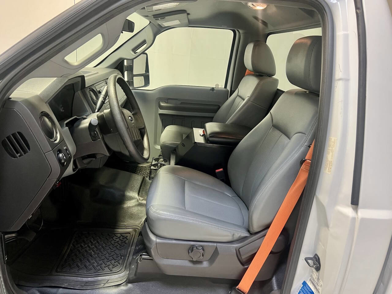 Used 2013 Ford F250 XL image 9