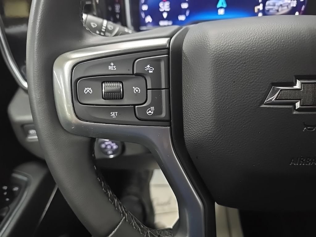 Used 2023 Chevrolet Silverado 1500 RST AWD/4WD image 22