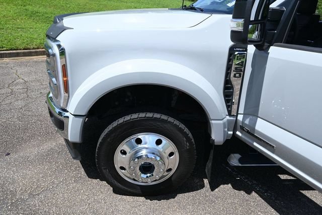 Certified 2025 Ford F450 Lariat w/ Lariat Ultimate Package AWD/4WD image 10