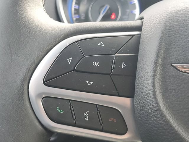 Used 2023 Chrysler 300 Touring L w/ Safetytec Plus Group image 22