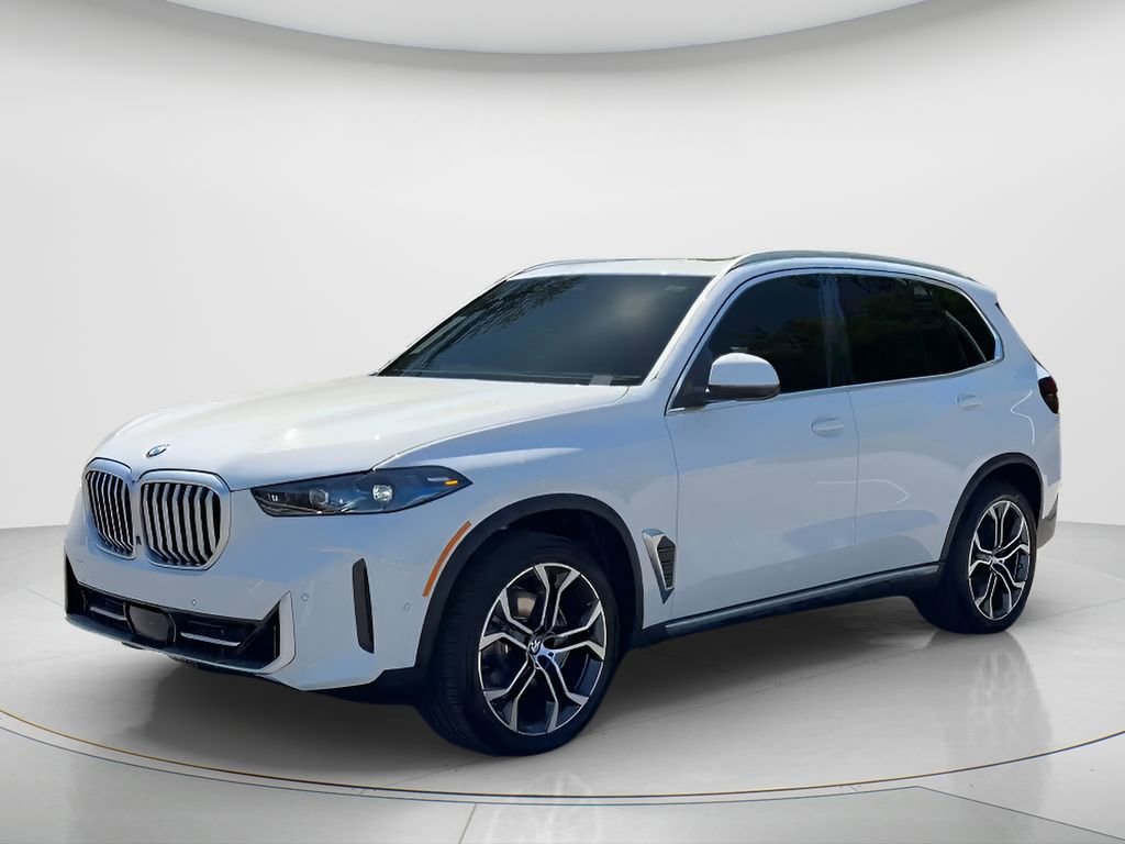 New 2026 BMW X5 xDrive40i w/ Premium Package