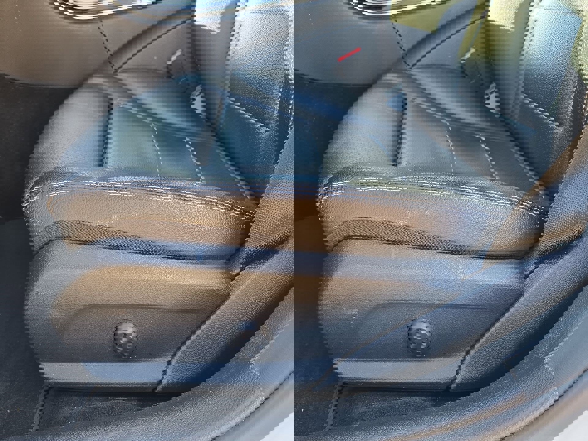 Used 2017 Mercedes-Benz C 300 Sedan image 17