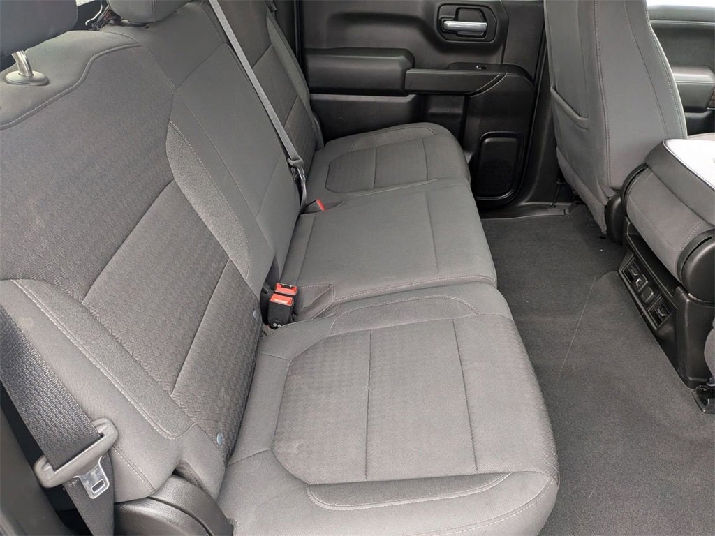 Used 2021 Chevrolet Silverado 1500 LT image 24