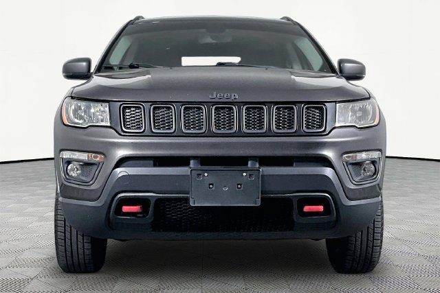 Used 2020 Jeep Compass Trailhawk AWD/4WD image 2