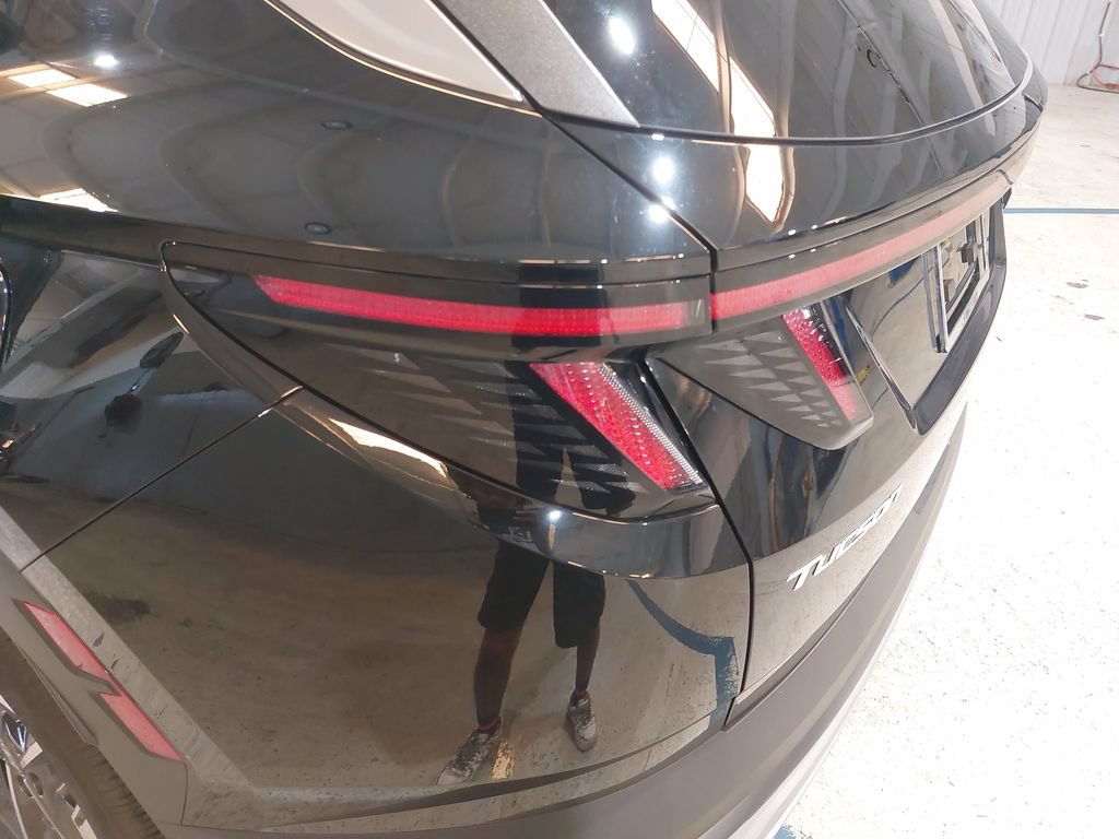 Certified 2025 Hyundai Tucson SEL AWD/4WD image 36