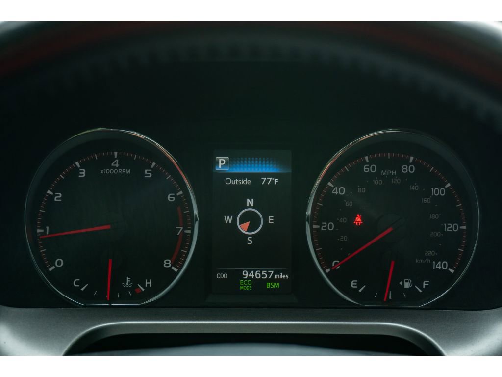 Used 2018 Toyota RAV4 SE w/ Power Extra Value Package FWD image 22