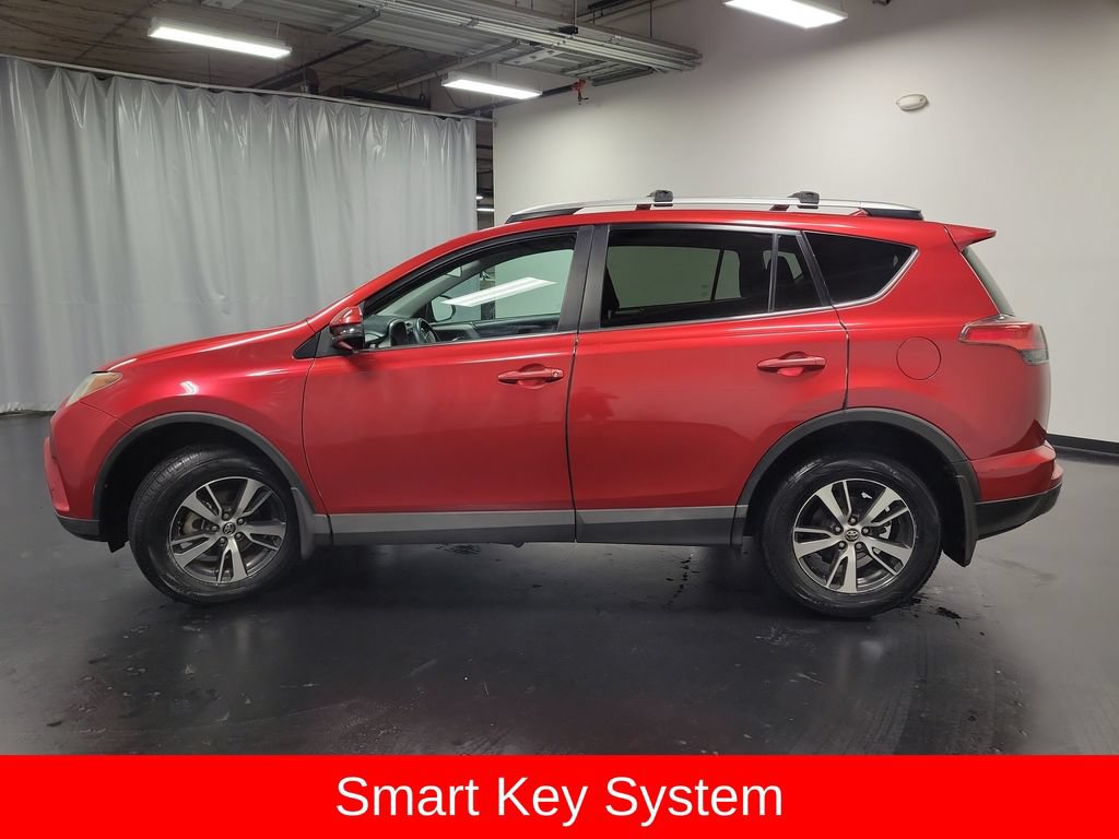 Used 2016 Toyota RAV4 XLE w/ Convenience Package AWD/4WD image 5