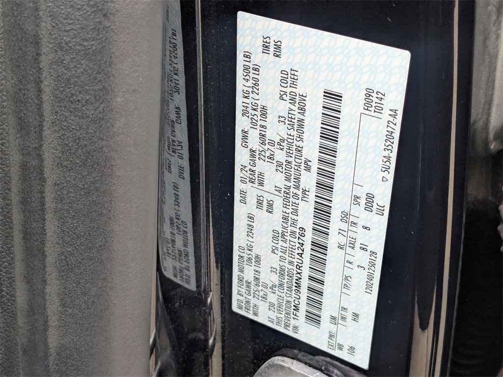 Used 2024 Ford Escape ST-Line image 34