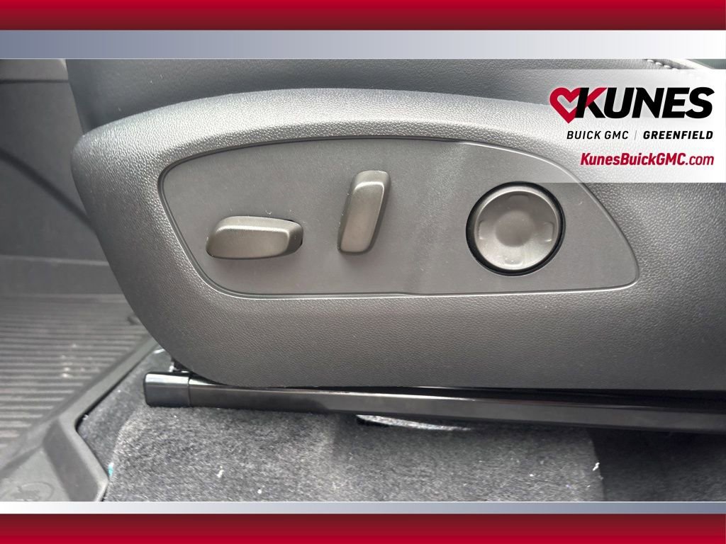 New 2026 Buick Enclave Sport Touring w/ Power Package image 23