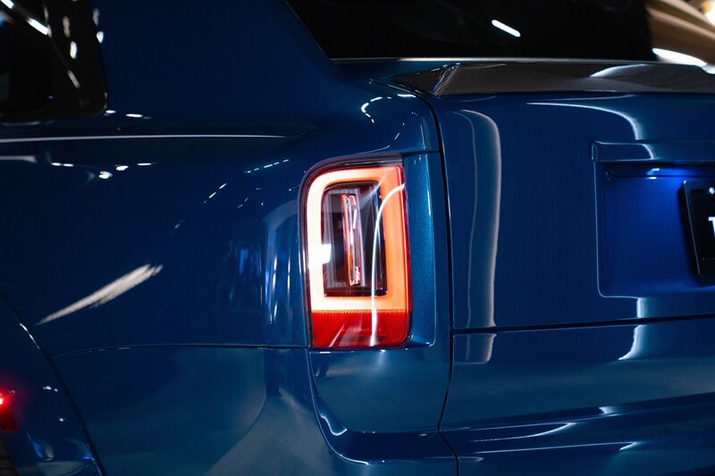 Used 2026 Rolls-Royce Cullinan AWD/4WD image 36