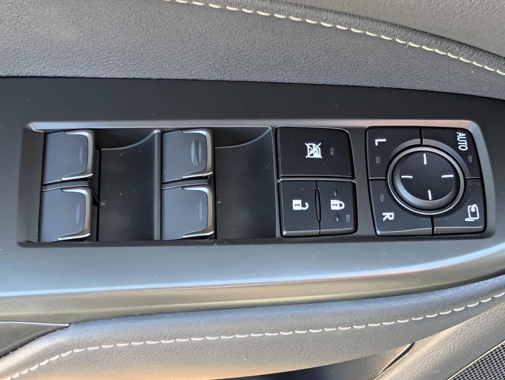 New 2026 Lexus NX 350 AWD w/ Cold Area Package image 16