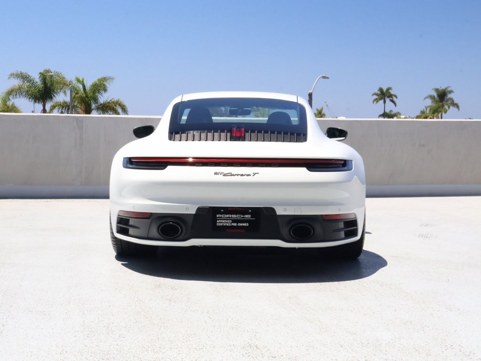Certified 2024 Porsche 911 Carrera T RWD image 9