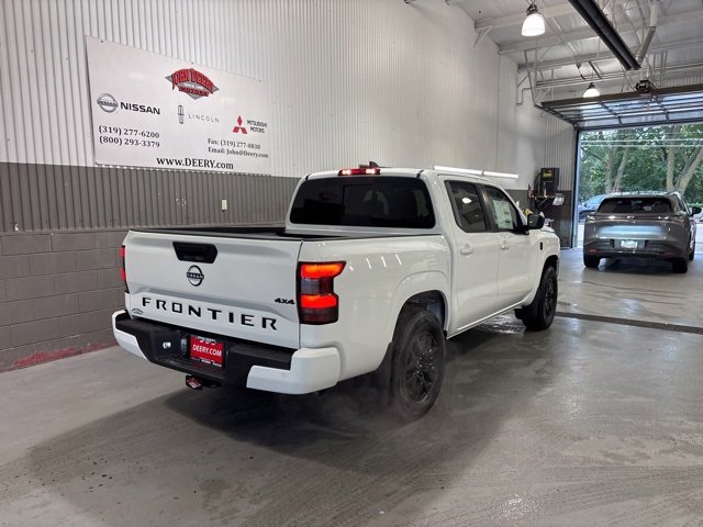 New 2026 Nissan Frontier SV image 3