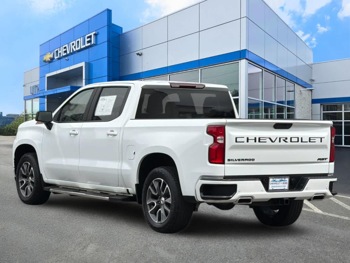 Used 2022 Chevrolet Silverado 1500 RST AWD/4WD image 6