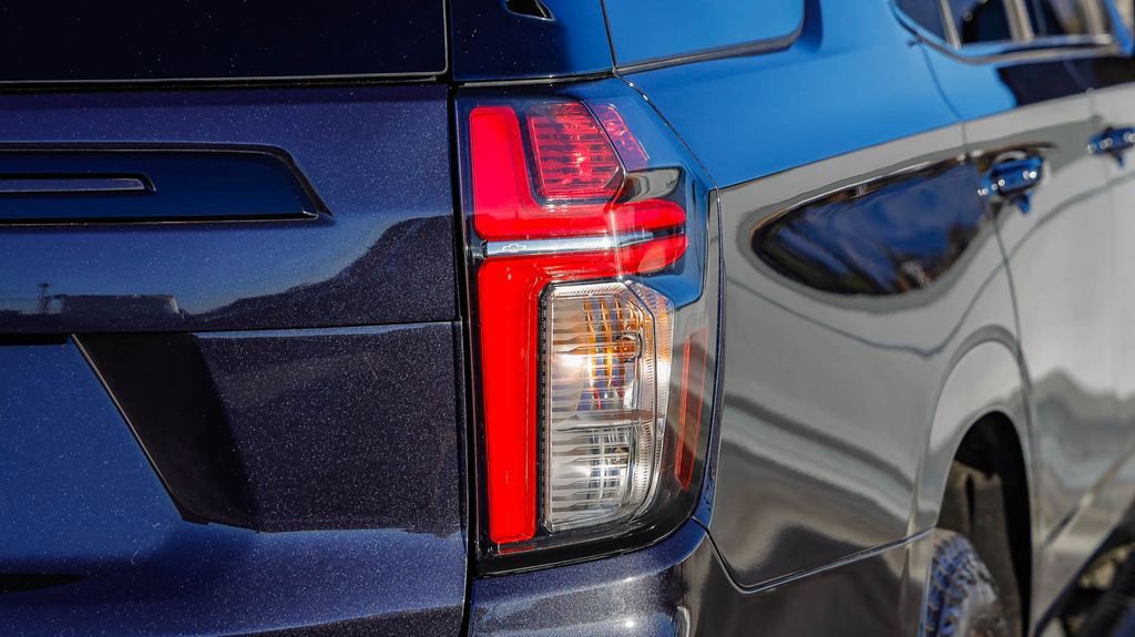 Used 2023 Chevrolet Tahoe Z71 w/ Luxury Package image 10