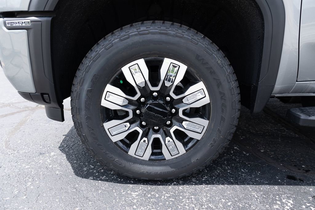 New 2026 GMC Sierra 2500 Denali w/ Technology Package AWD/4WD image 28