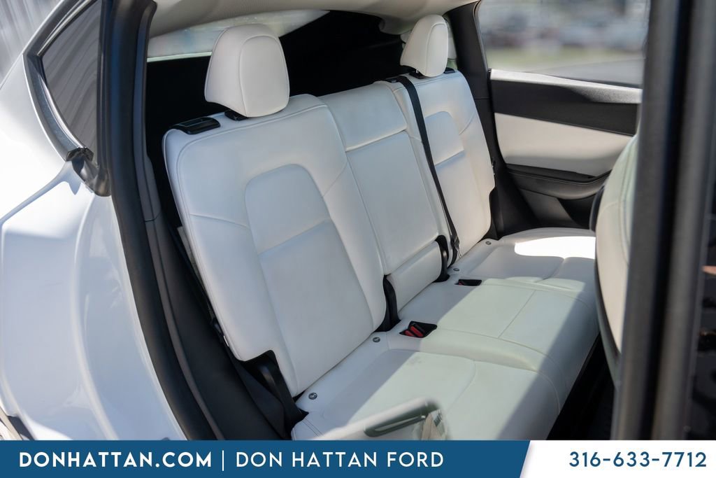 Used 2021 Tesla Model Y Long Range AWD/4WD image 21