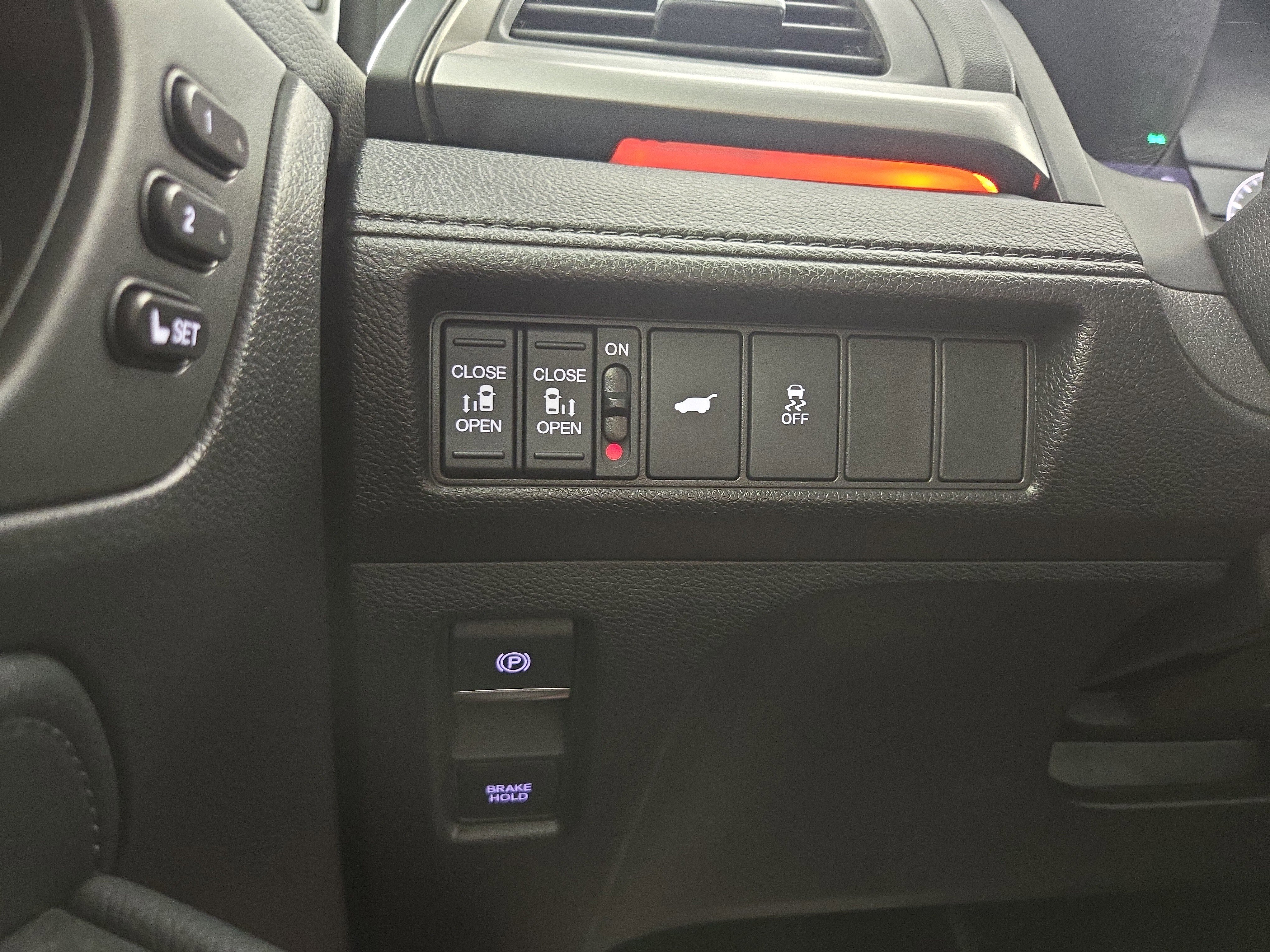 Used 2025 Honda Odyssey Sport-L image 30
