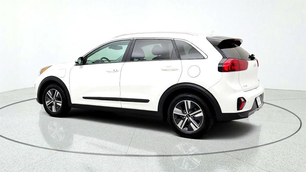 Used 2022 Kia Niro EX Premium FWD image 7