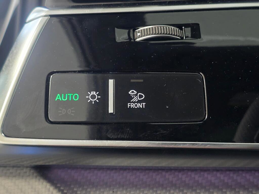 New 2026 Audi SQ7 Premium Plus image 27