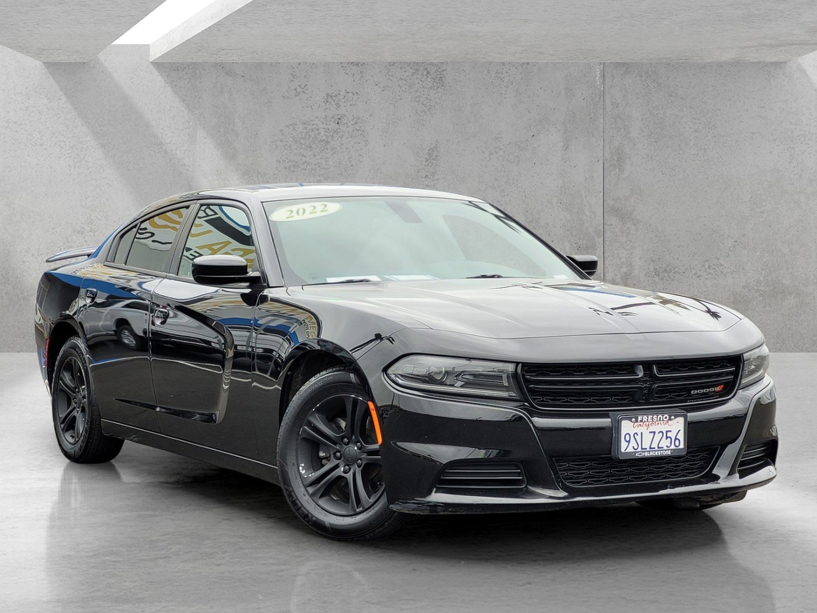 Used 2022 Dodge Charger SXT w/ Leather Interior Group
