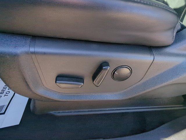 Used 2024 Ford Expedition XLT AWD/4WD image 12