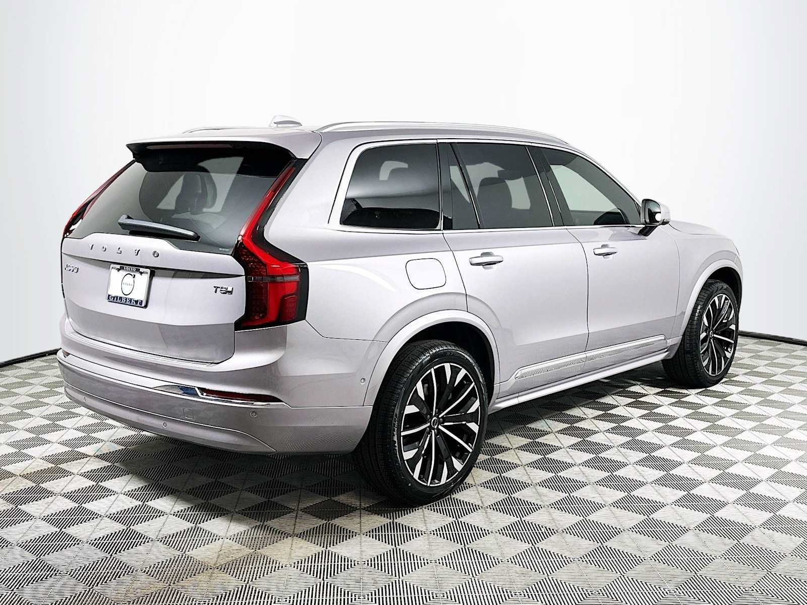 New 2026 Volvo XC90 T8 Plus w/ Protection Package Premier AWD/4WD image 7