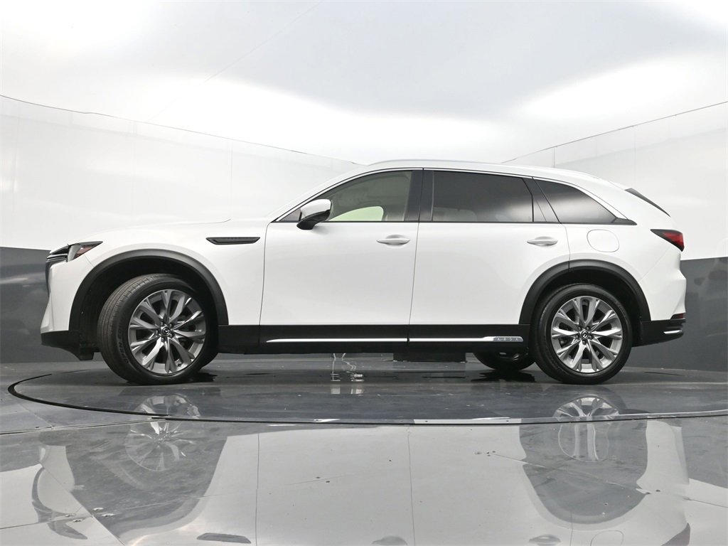 Used 2024 MAZDA CX-90 3.3 Turbo w/ Premium Plus Pkg image 31