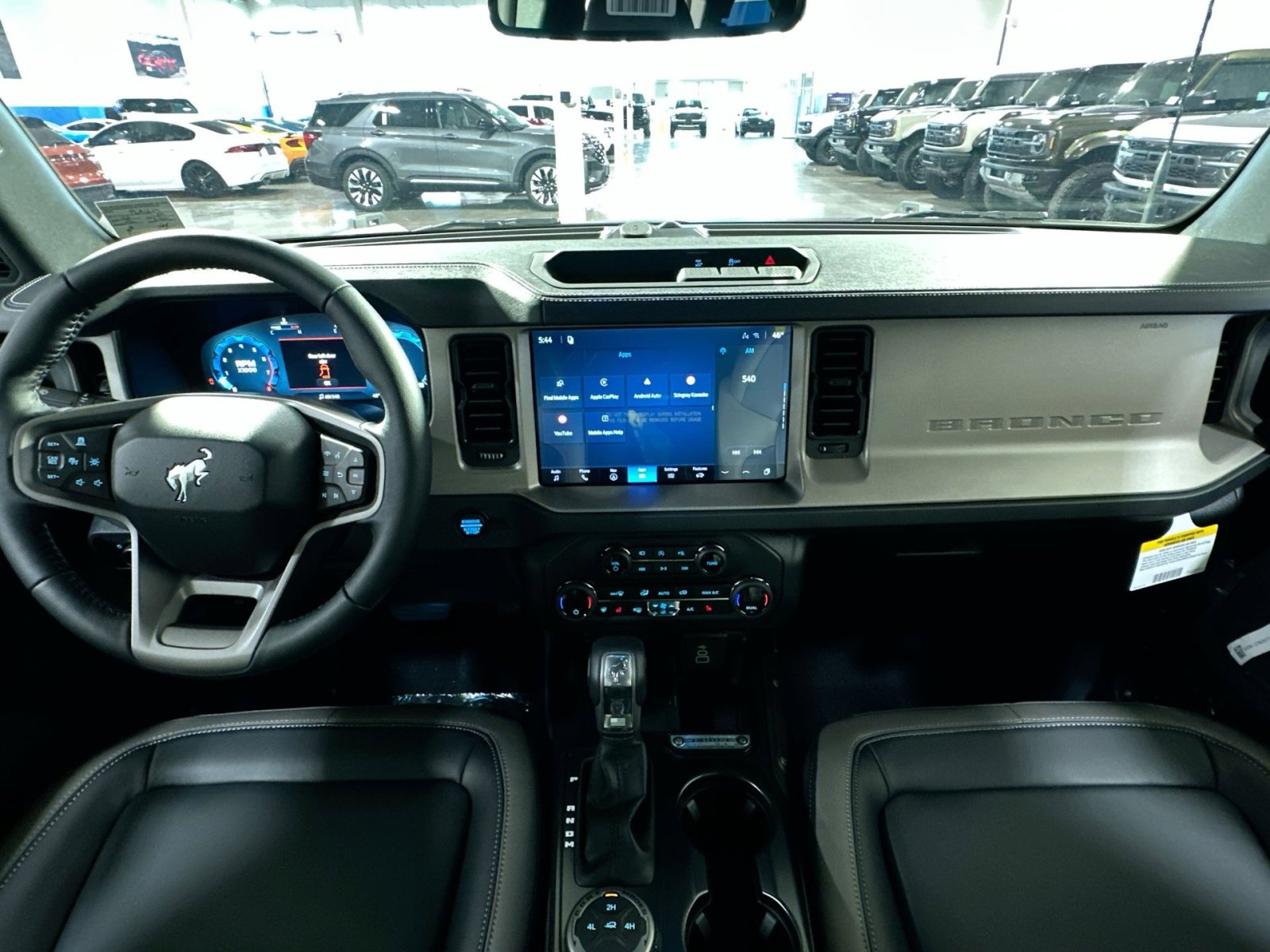 New 2026 Ford Bronco Outer Banks image 31