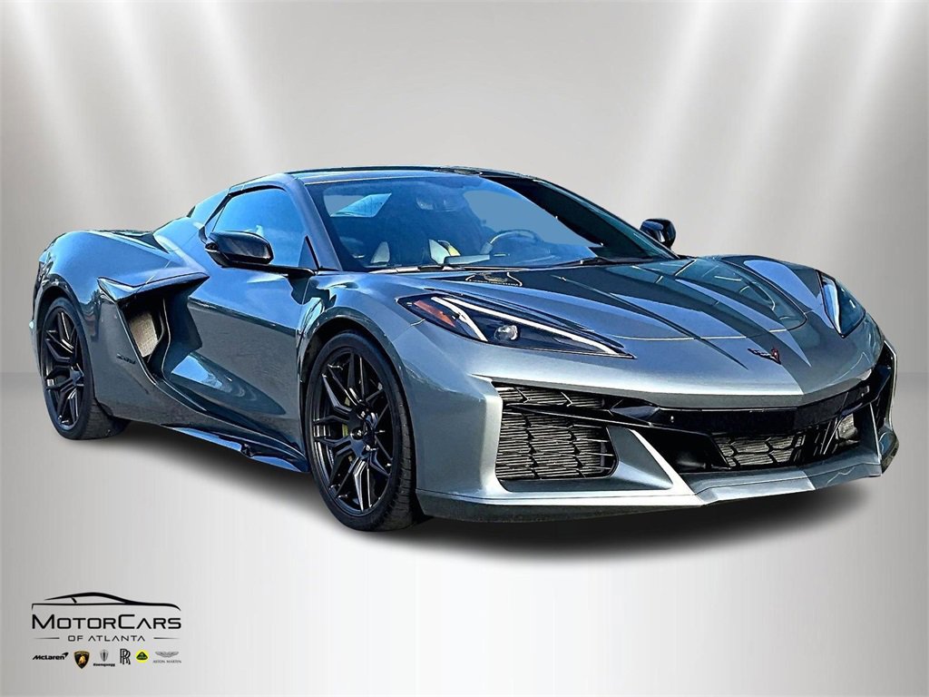 Used 2023 Chevrolet Corvette Z06 image 2