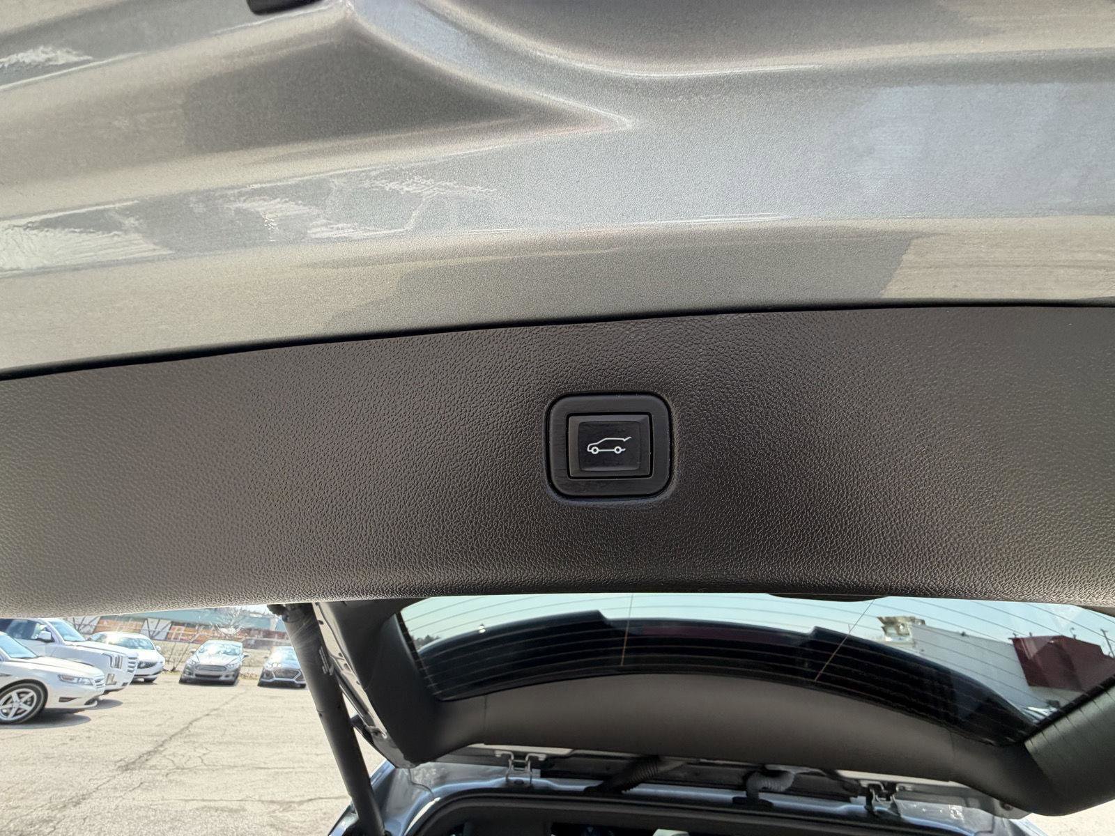 Used 2023 Chevrolet Blazer RS w/ Driver Confidence II Package image 35