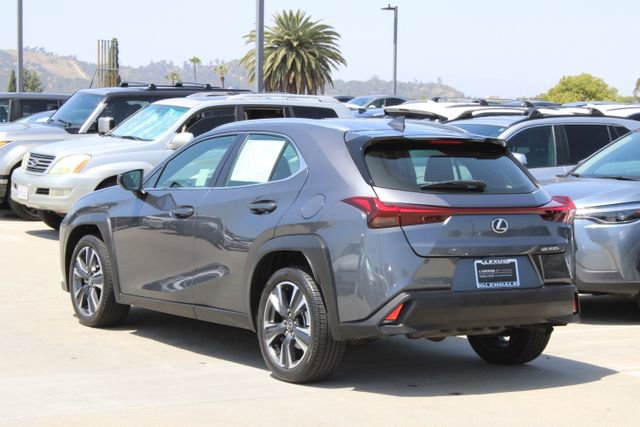 Certified 2025 Lexus UX 300h FWD image 19