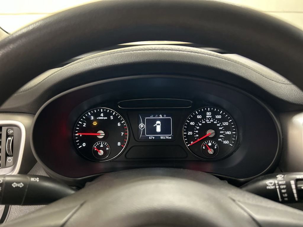 Used 2017 Kia Sorento LX AWD/4WD image 13