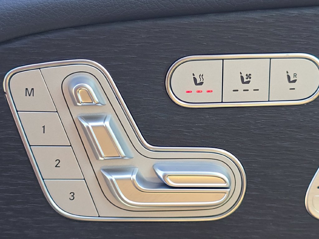 New 2027 Mercedes-Benz GLS 450 4MATIC image 7