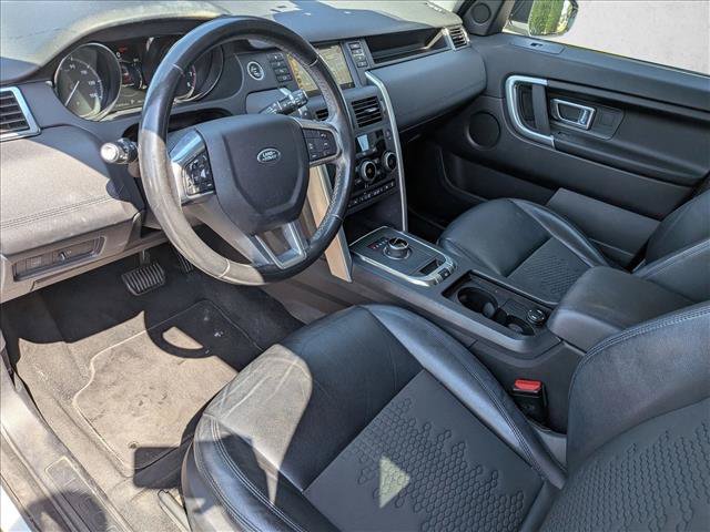 Used 2019 Land Rover Discovery Sport SE AWD/4WD image 10