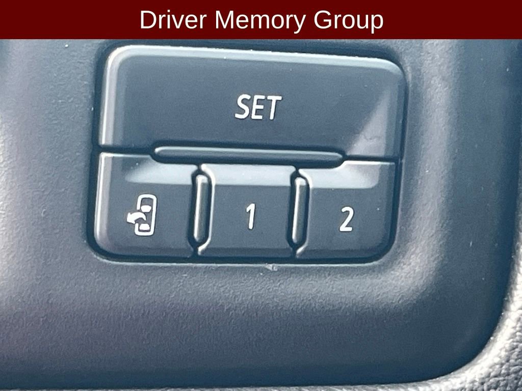 Used 2023 Chevrolet Silverado 2500 LTZ w/ LTZ Plus Package image 36