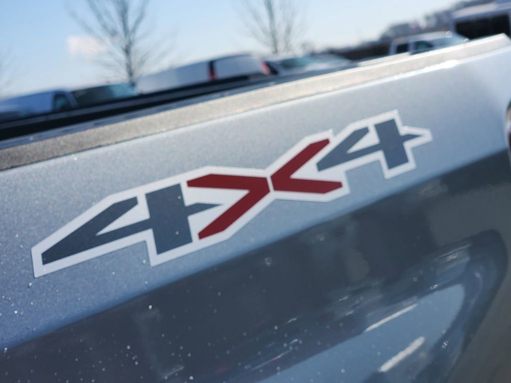 Used 2023 Chevrolet Silverado 1500 LT image 16