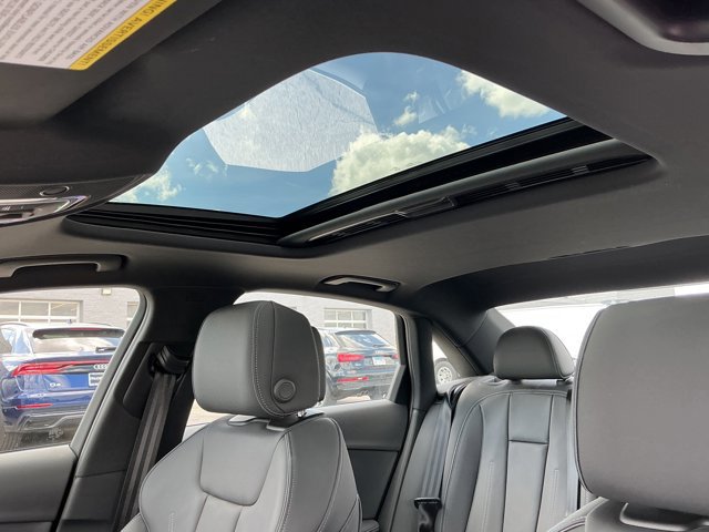 Used 2023 Audi A4 2.0T Premium Plus w/ Premium Plus Package image 11